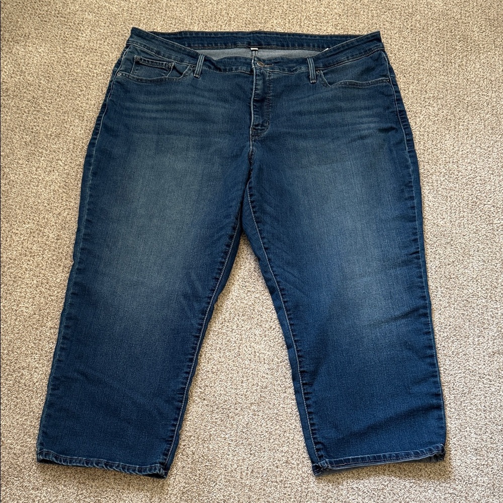 Dark Blue Denim capris Jeans